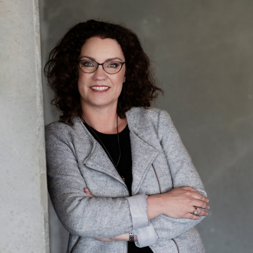 SUSSIE WAGNER, KONSULENT